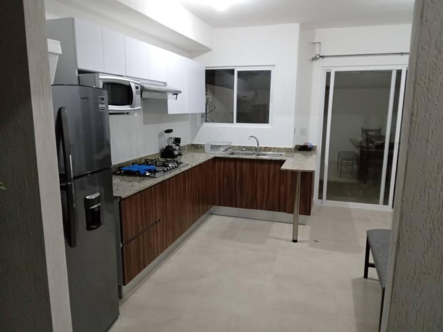 Casa Guerra En Maderos Residencial -Ideal Para Familias Cancún Exterior foto